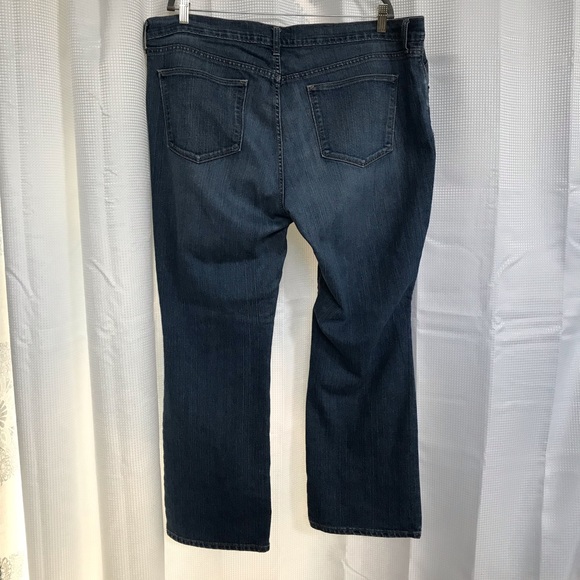 Old Navy The Flirt Jeans - Picture 3 of 4